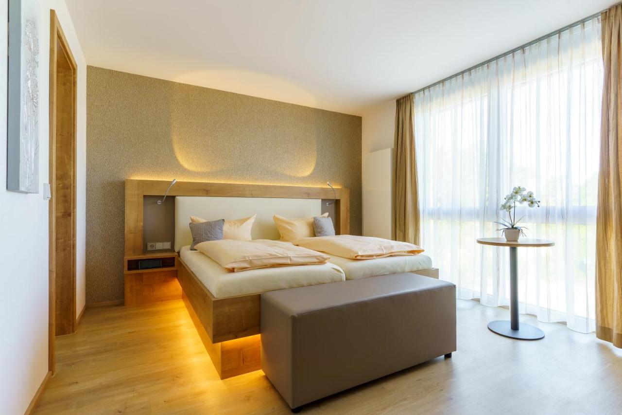 Hotel Rosenstein Heubach  Exteriér fotografie